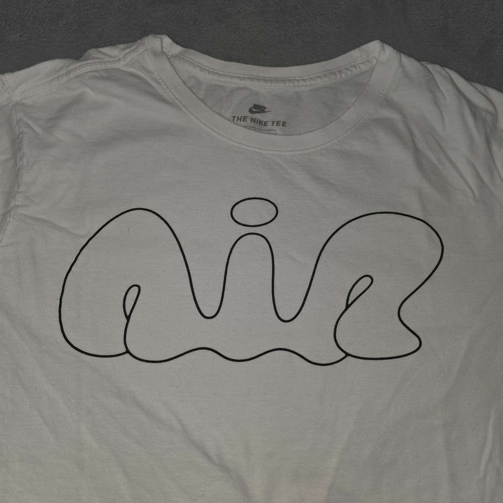 NIKE AIR The Nike Tee White T-SHIRT Mens Size Large Yellow Swoosh Long Sleeve